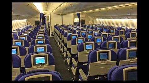 b777 aircraft seating